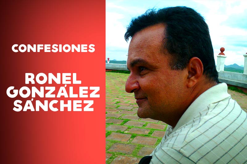 Ronel González Sánchez: “Vengo de la tradición de escribir con un lápiz sobre hojas de cualquier color” Ronel González Sánchez: “Vengo de la tradición de escribir con un lápiz sobre hojas de cualquier color”