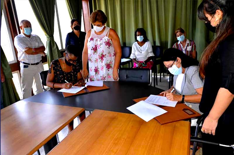 Firman convenio de colaboración la Cámara Cubana del Libro y CITMATEL