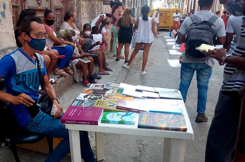 Actividades literarias en las comunidades de la Habana Vieja Actividades literarias en las comunidades de la Habana Vieja