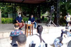 Presentan Mariposas en el estómago, en La Madriguera