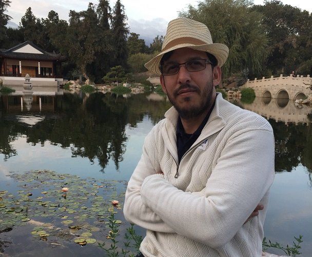 Eliecer Almaguer: “Las palabras son la fuerza motriz que moviliza al mundo” 1 Eliecer Almaguer: “Las palabras son la fuerza motriz que moviliza al mundo”