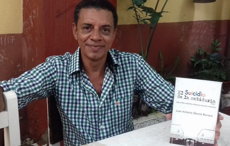 Juan Antonio García Borrero: “Yo no llegaba de Cuba, sino de Camagüey”