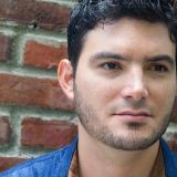 Daniel Zayas Aguilera: “De la mano de estos dos adolescentes se puede uno reír y enamorar…”