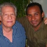 Octavio Armand: “Mirar como cernícalo y absorber como esponja”