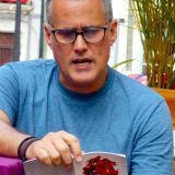 Poeta matancero Leymen Pérez se alza con importante premio internacional