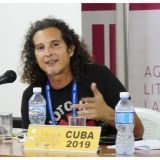 Los escritores cubanos de la actualidad son una raza de zombies